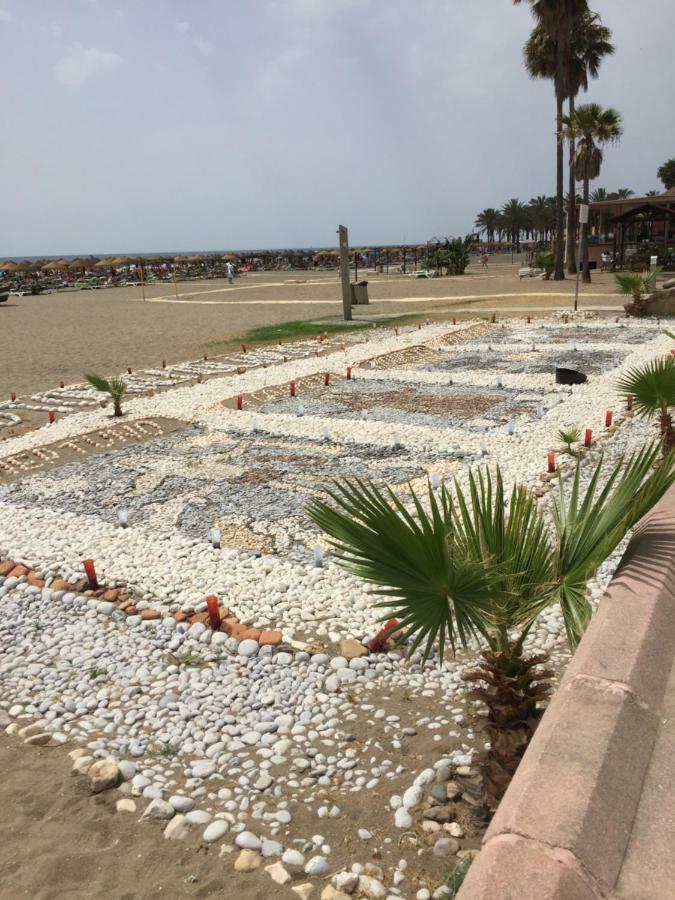 Carihuela Palace Beach Leilighet Torremolinos Eksteriør bilde